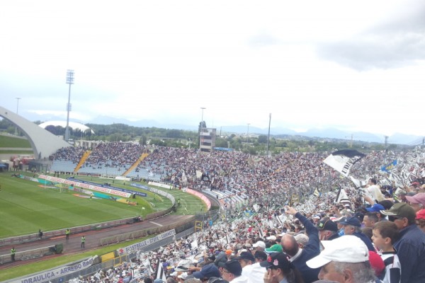 udinese-vs-atalanta-20130513-1825594297F395765B-C4FF-2766-3BD0-B1A074E69ADD.jpg